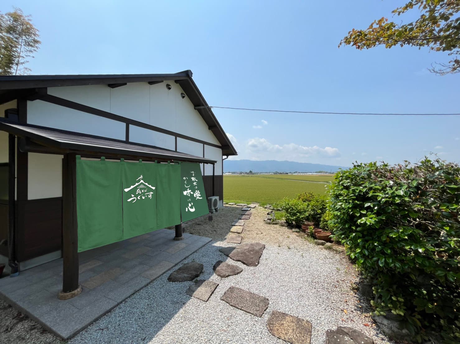 uguisu-shop-img03.jpg